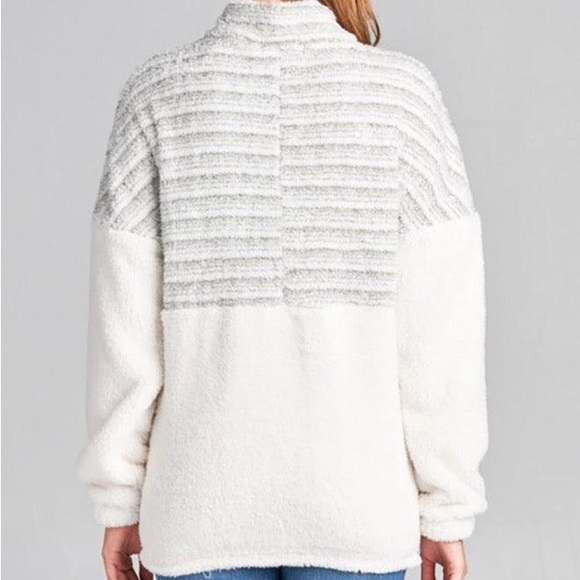 026 Cozy striped Zipper pocket Teddy pullover sweater top - Picture 3 of 5